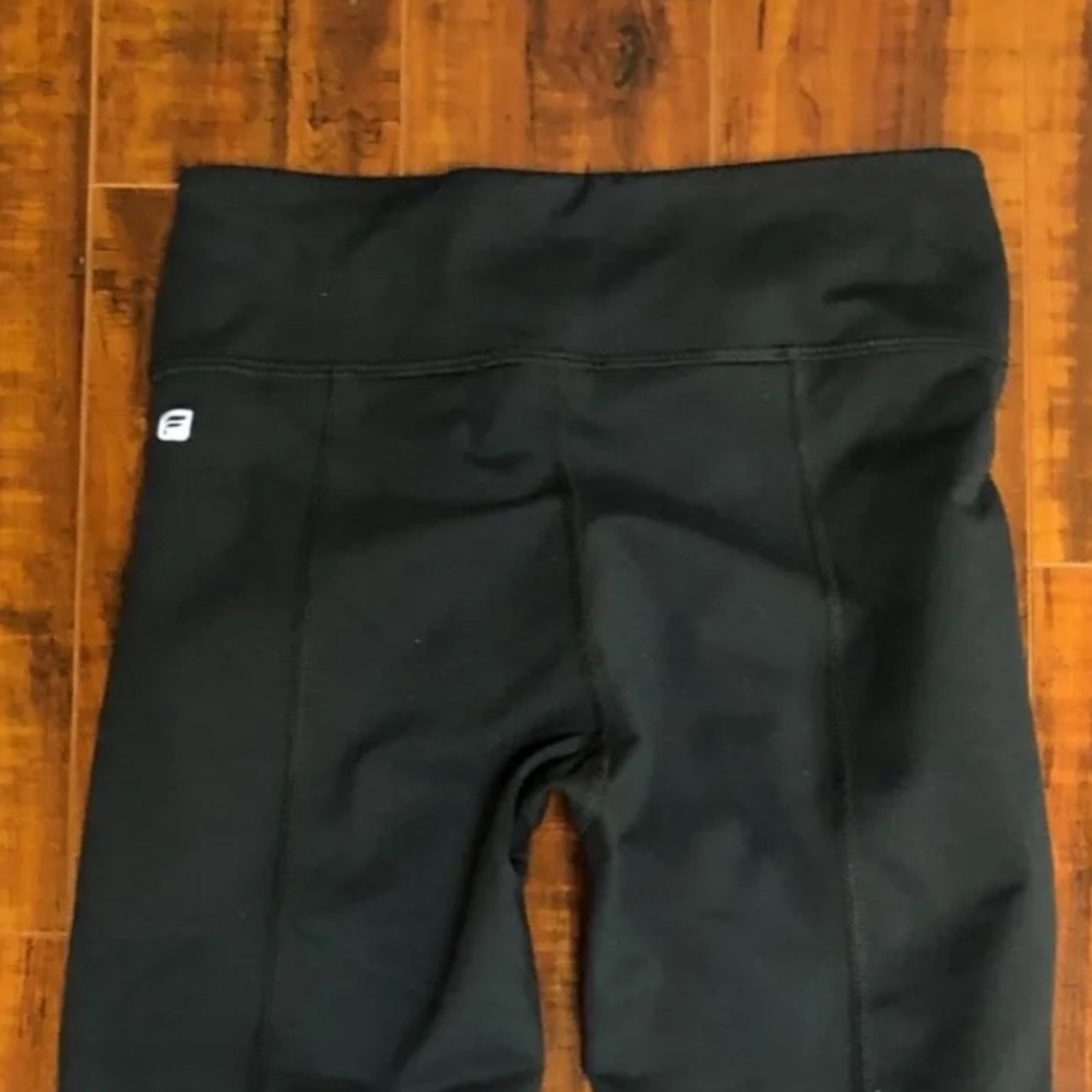 Fabletics Cropped Ruched Leggings - Picture 13 of 14